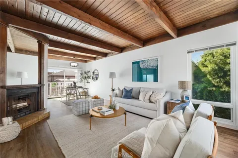 $1,999,999 | 732 Hermosa Avenue, Hermosa Beach, CA 90254