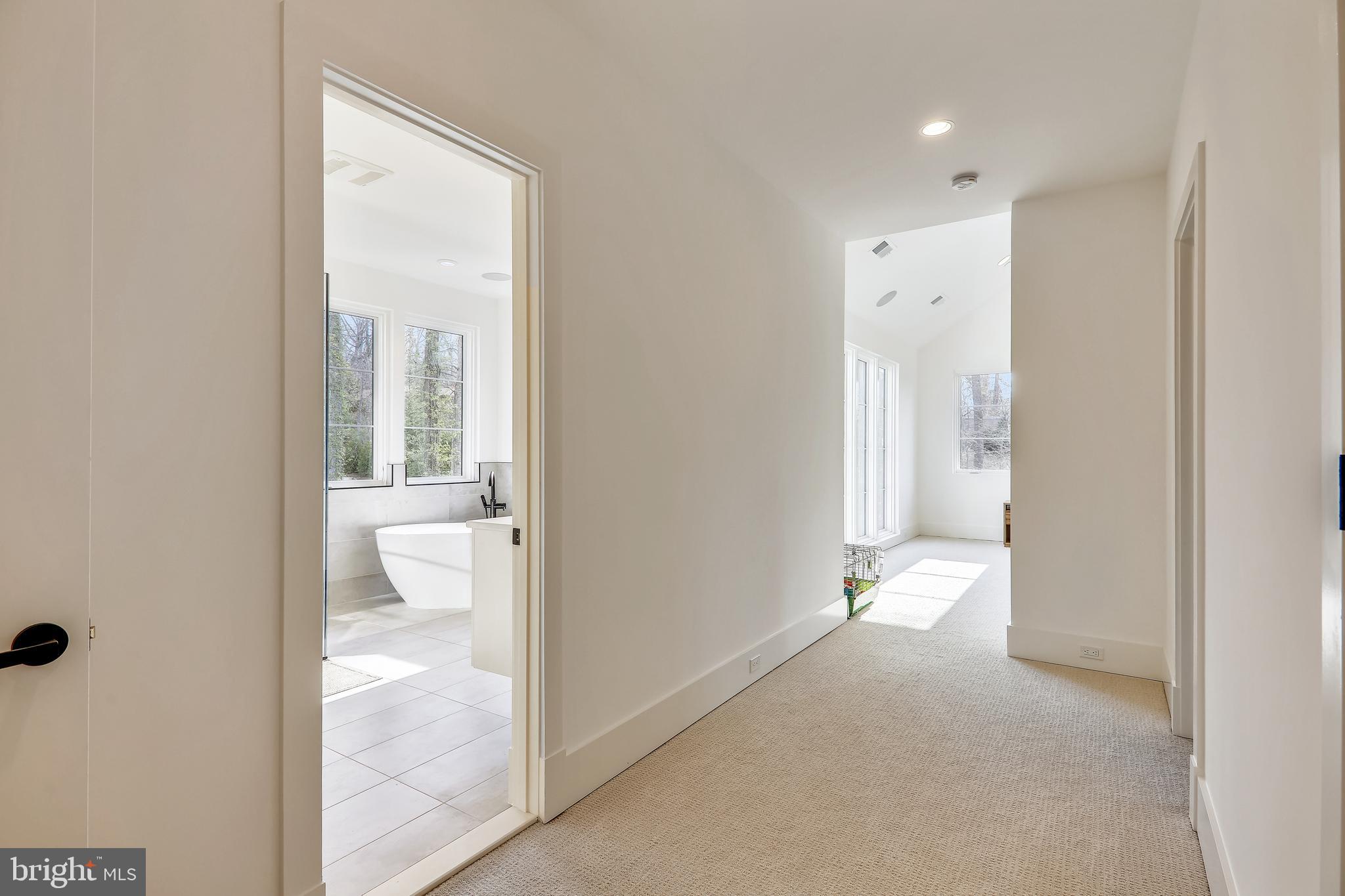 8727 Burning Tree Road Bethesda, MD 20817 - Photo 50 of 85 Hallway