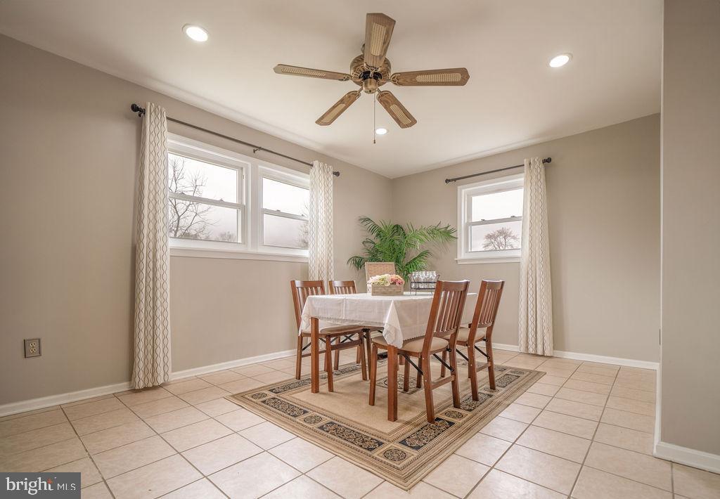 9616 Cottrell Terrace Silver Spring, MD 20903 - Photo 7 of 30 Dining Room