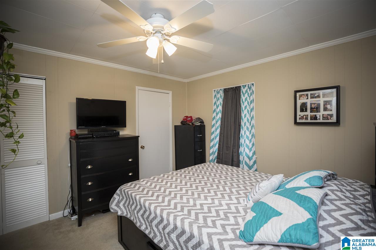 1544 Laurel Lane Gardendale, AL 35071 - Photo 15 of 31