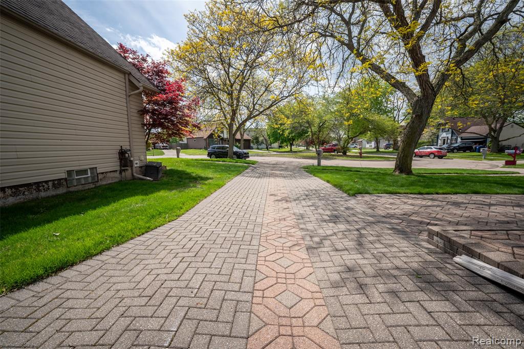 1513 Rustic Ridge Road Canton, MI 48188 - Photo 26 of 27