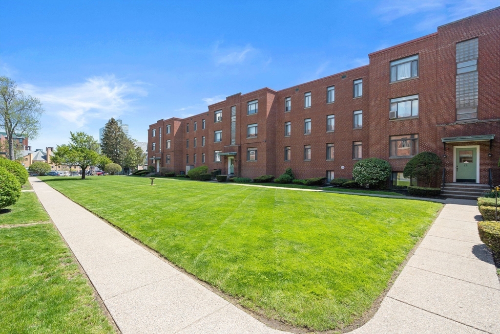 10 Ashland Street, Unit 2L Worcester, MA 01609 - Photo 21 of 22