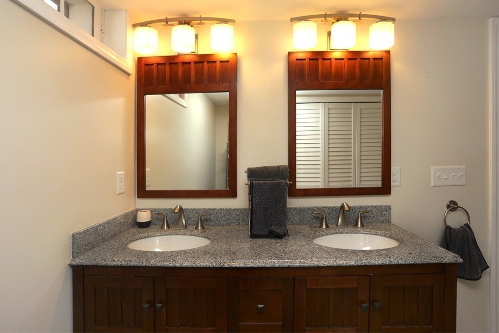 135 Whitehall Road Amesbury, MA 01913 - Photo 20 of 27 Gallery Image 20