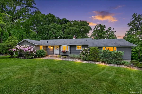 $799,000 | 8 Mountain Brook Road, Cornwall, NY 12518