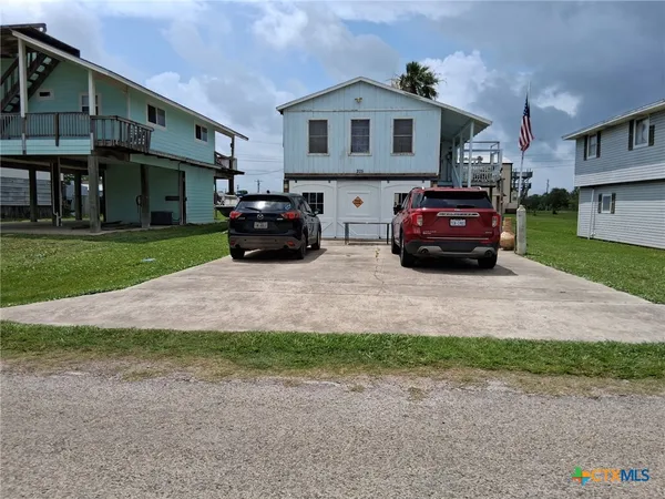 $234,000 | 205 Polk Avenue, Port O'Connor, TX 77982