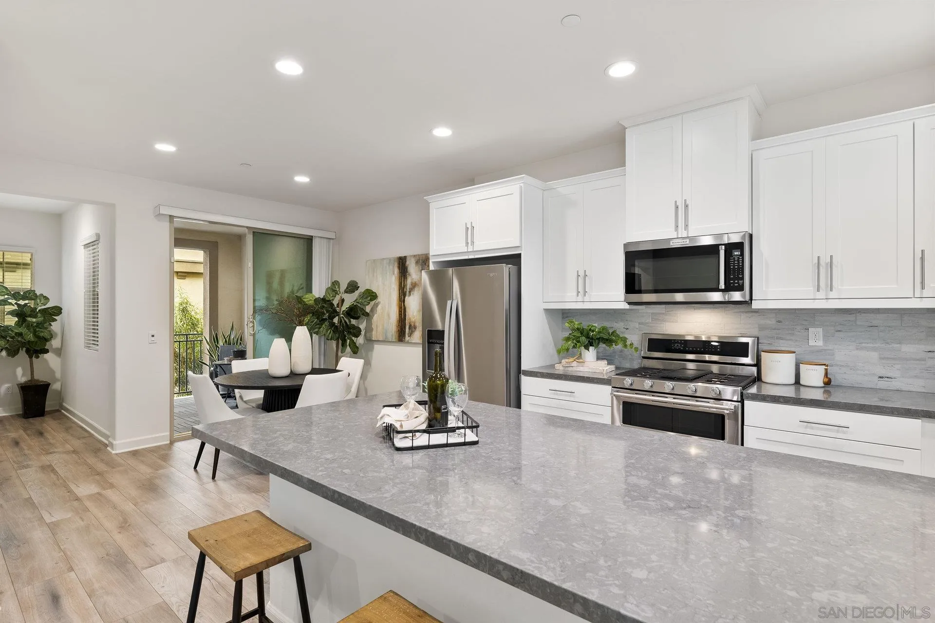 145 Lazurite Road San Marcos, CA 92078 - Photo 11 of 31 Gallery Image 11