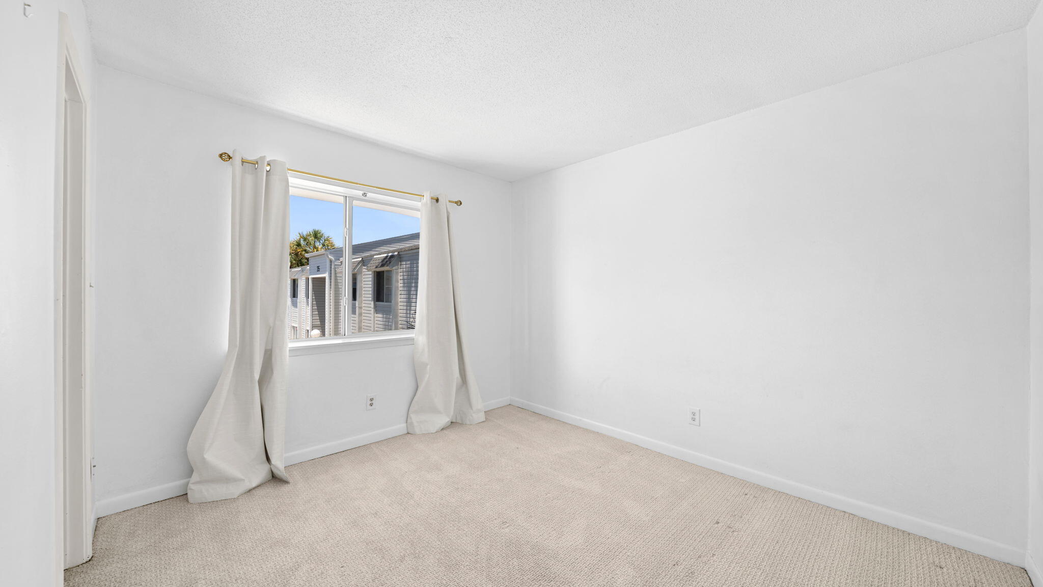101 Old Ferry Road, Unit 32D Shalimar, FL 32579 - Photo 13 of 19 Second Bedroom