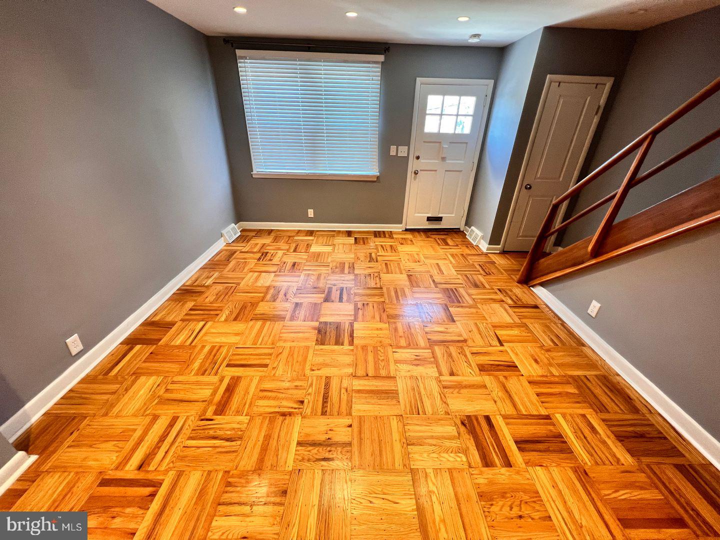 327 Righter Street Philadelphia, PA 19128 - Photo 6 of 27 Gallery Image 6