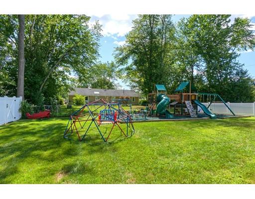 27 Dix Road Maynard, MA 01754 - Photo 27 of 31 Gallery Image 27