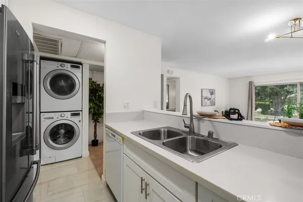 $629,900 | 324 Tangelo, Unit 325, Irvine, CA 92618