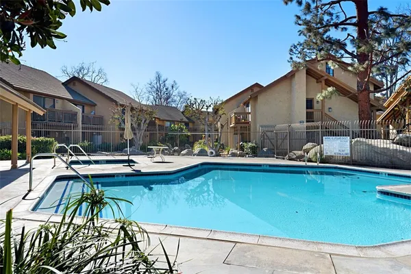 $629,900 | 324 Tangelo, Unit 325, Irvine, CA 92618
