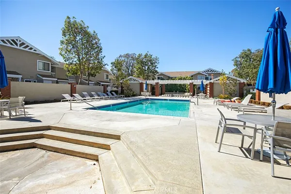 $629,900 | 324 Tangelo, Unit 325, Irvine, CA 92618