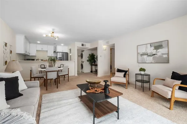 $629,900 | 324 Tangelo, Unit 325, Irvine, CA 92618