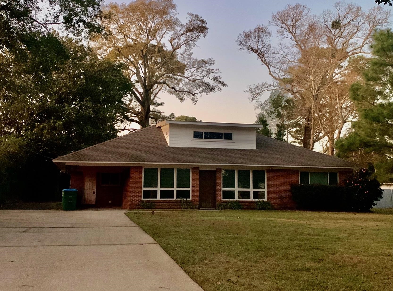 3 Confederate Drive South Daphne, AL 36527 - Photo 1 of 9