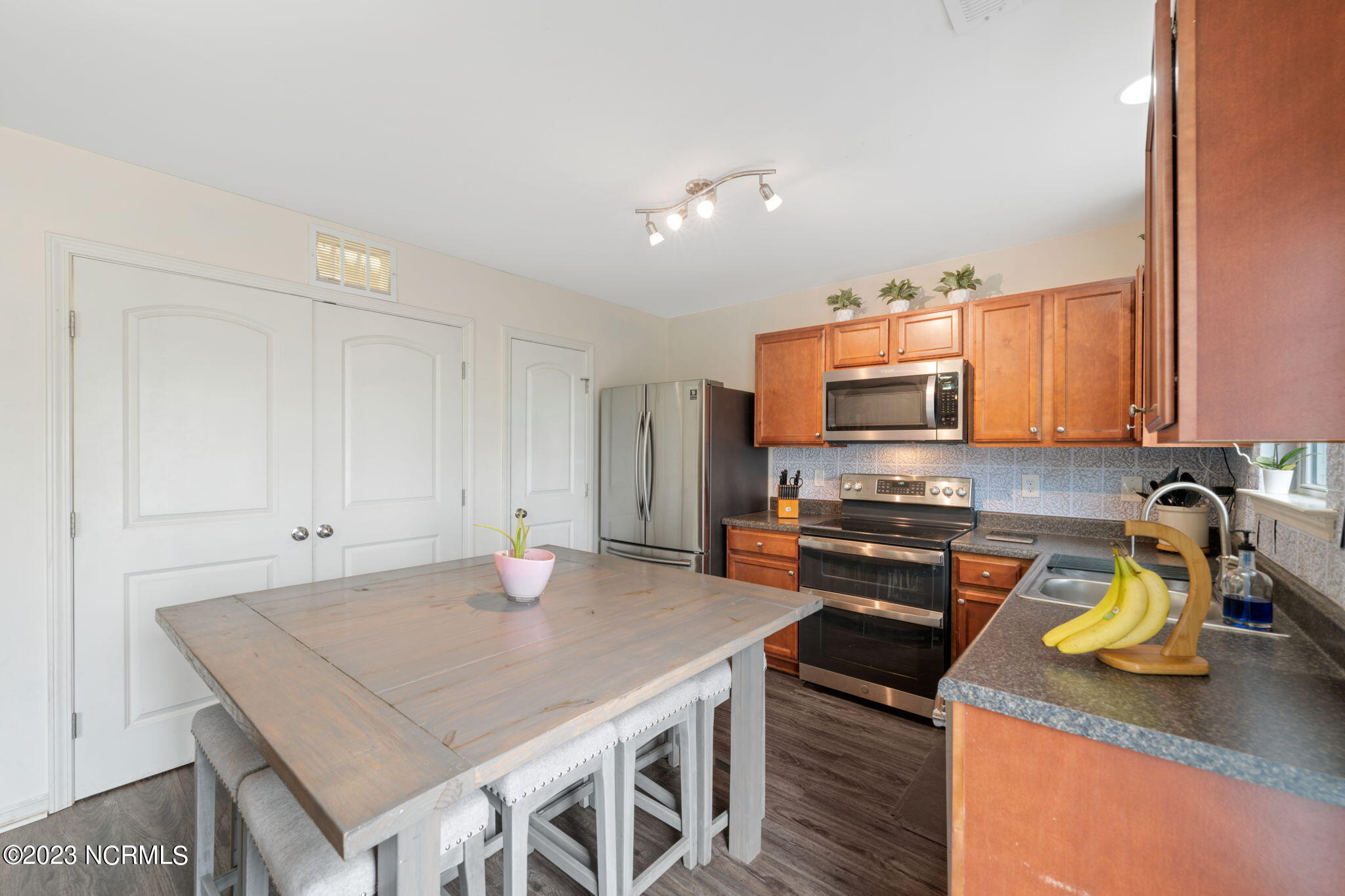 1466 Gate Hill Road Southeast Bolivia, NC 28422 - Photo 10 of 56 15-web-or-mls-1466 Gate Hill Rd - 15