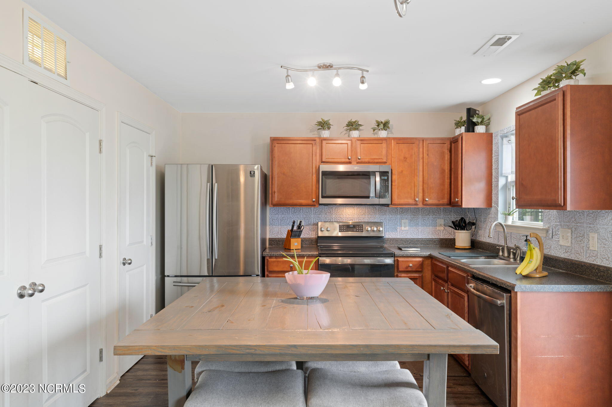 1466 Gate Hill Road Southeast Bolivia, NC 28422 - Photo 11 of 56 16-web-or-mls-1466 Gate Hill Rd - 16