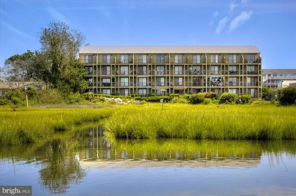 $269,900 | 104 56th Street, Unit 101, Ocean City, MD 21842