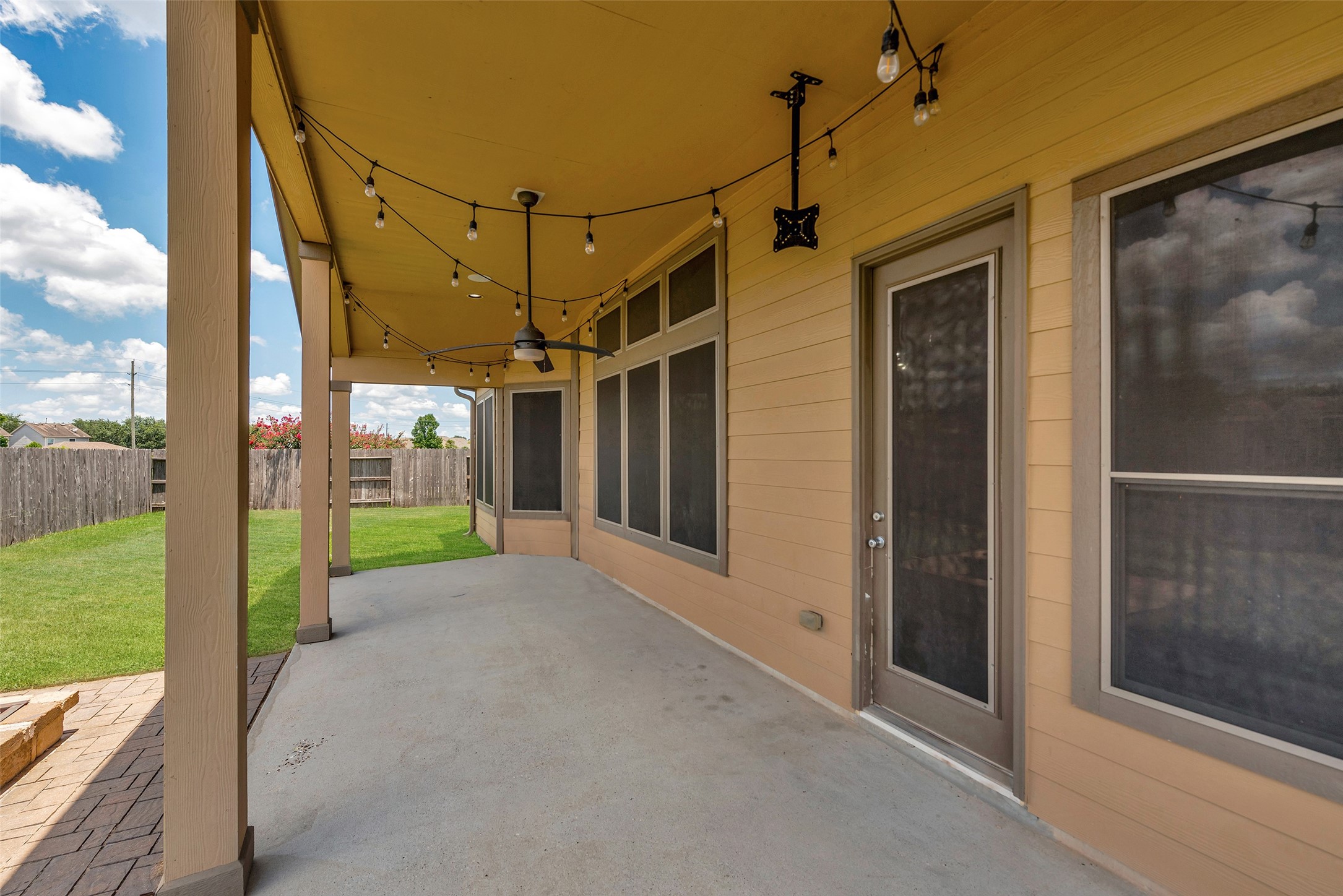 3554 Bennett Trails Drive Spring, TX 77386 - Photo 38 of 44 a view of a porch with a floor to ceiling window