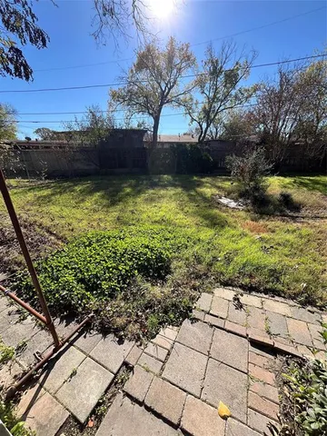 $1,500 | 2121 Cliff Park, Fort Worth, TX 76134