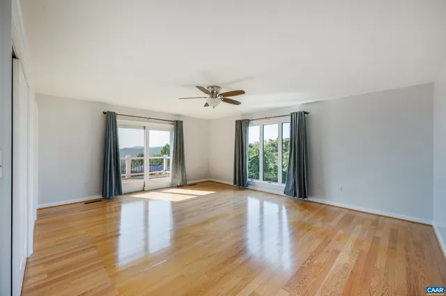 a view of an empty room with window