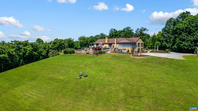 $1,199,000 | 355 Dyson Road, Amherst, VA 24521