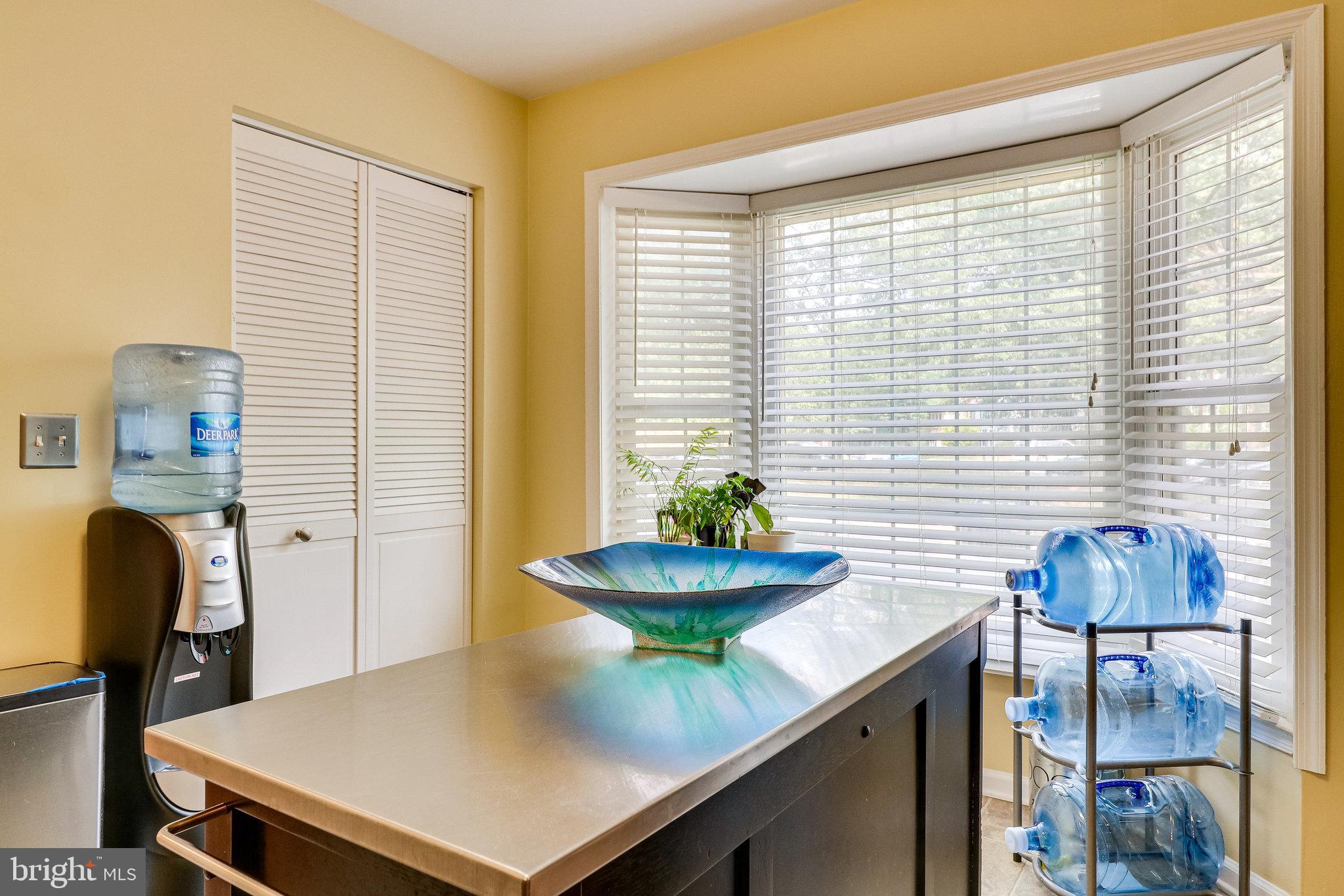 8569 Springfield Oaks Drive Springfield, VA 22153 - Photo 11 of 51 Gallery Image 11