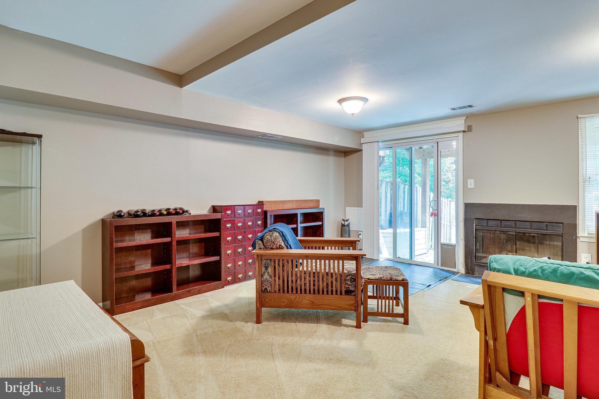 8569 Springfield Oaks Drive Springfield, VA 22153 - Photo 39 of 51 Gallery Image 39