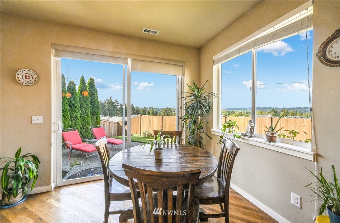 22916 43rd Drive Southeast Bothell, WA 98021 - Photo 10 of 29