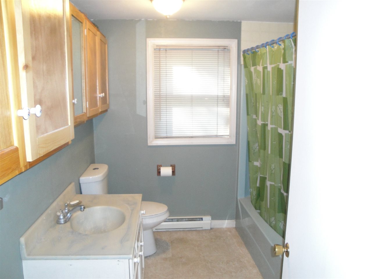 197 N Road Sandown, NH 03873 - Photo 7 of 20