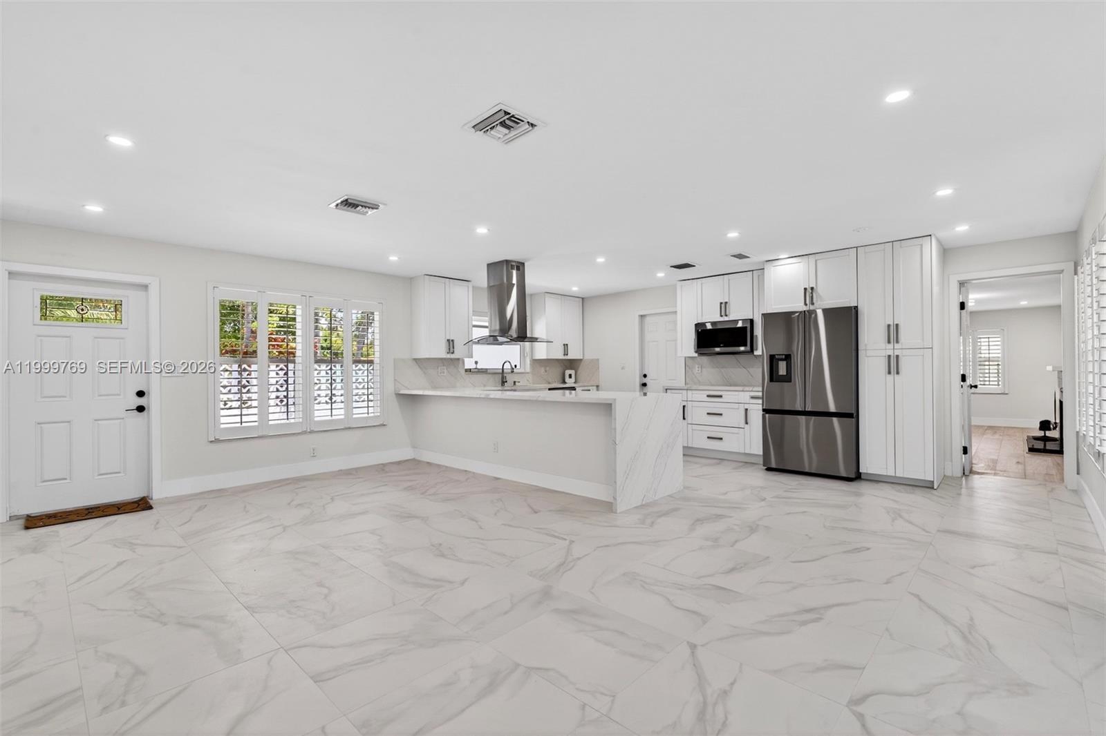 4010 Northeast 22nd Avenue, Unit 4010 Lighthouse Point, FL 33064 - Photo 11 of 43