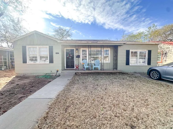 $1,250 | 2613 37th Street, Lubbock, TX 79413