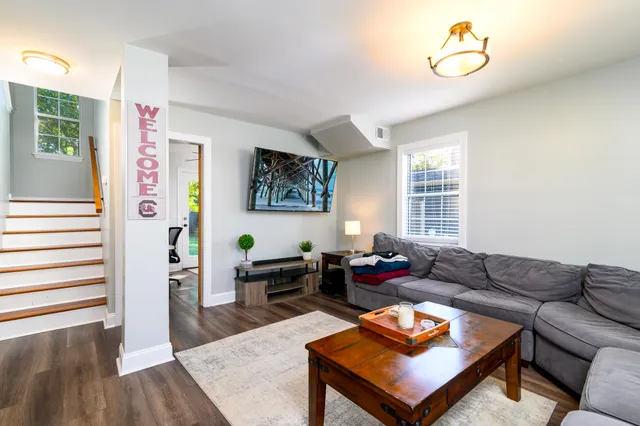 $489,000 | 42 Woodleaf Court, Charleston, SC 29407