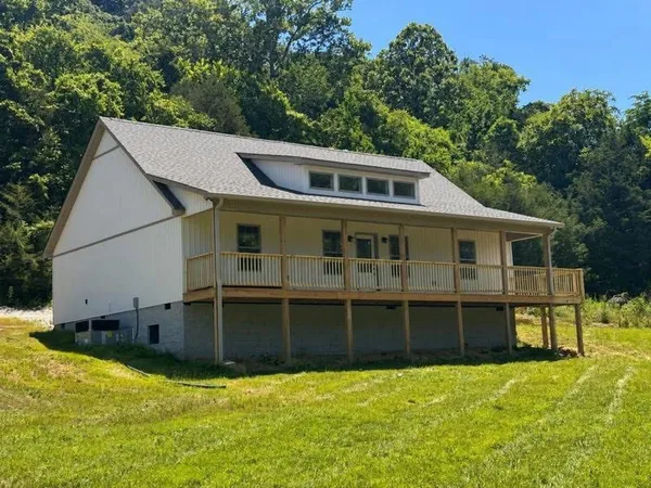 $339,900 | 82 Scanty Branch Road, Pleasant Shade, TN 37145
