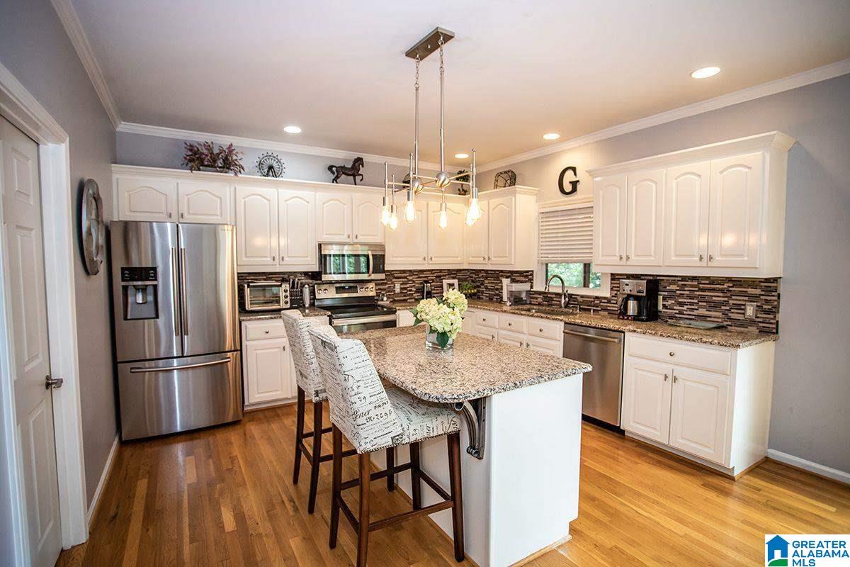 5339 Meadow Brook Road Birmingham, AL 35242 - Photo 8 of 47