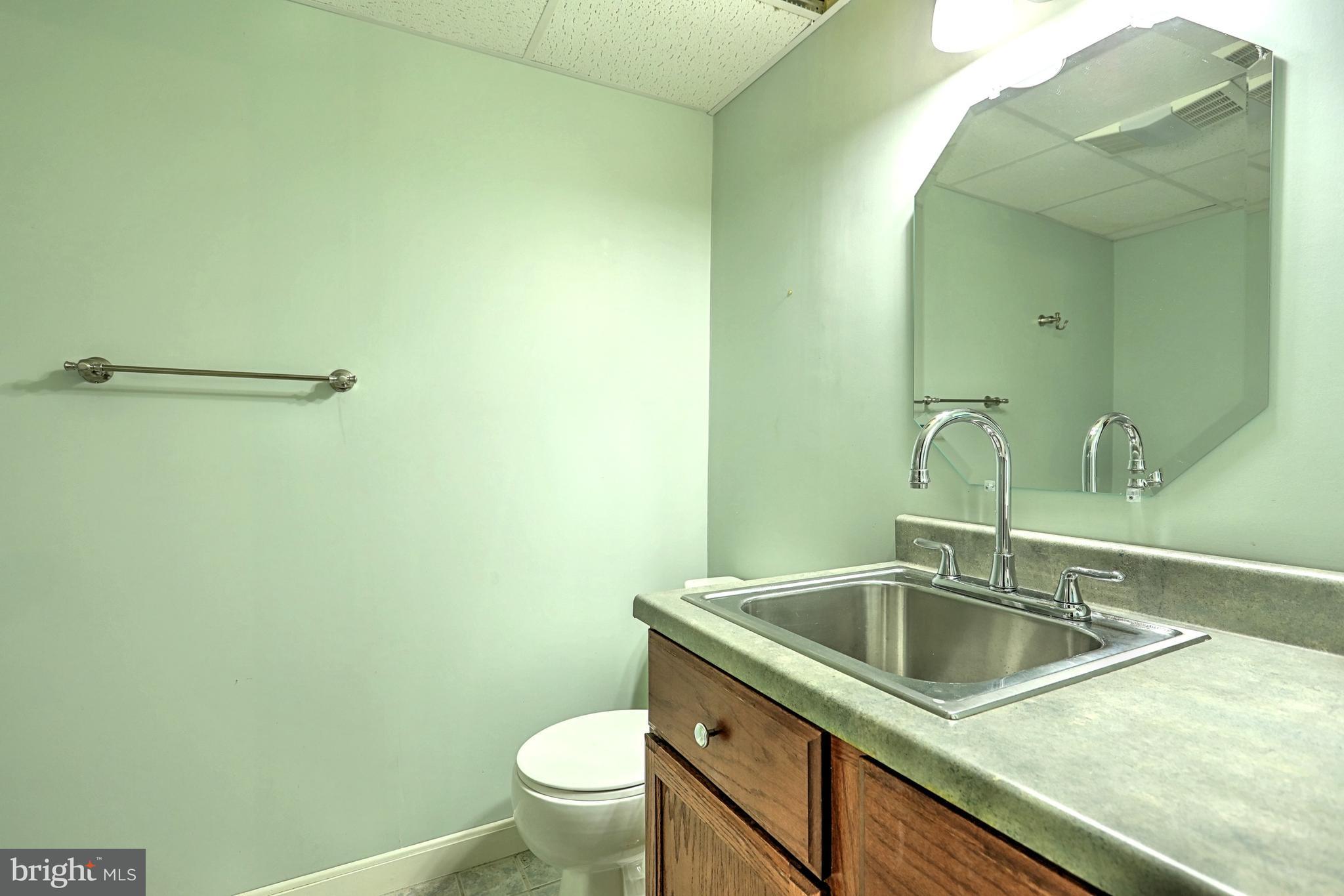 591 Campbell Road York, PA 17402 - Photo 21 of 25 Gallery Image 21