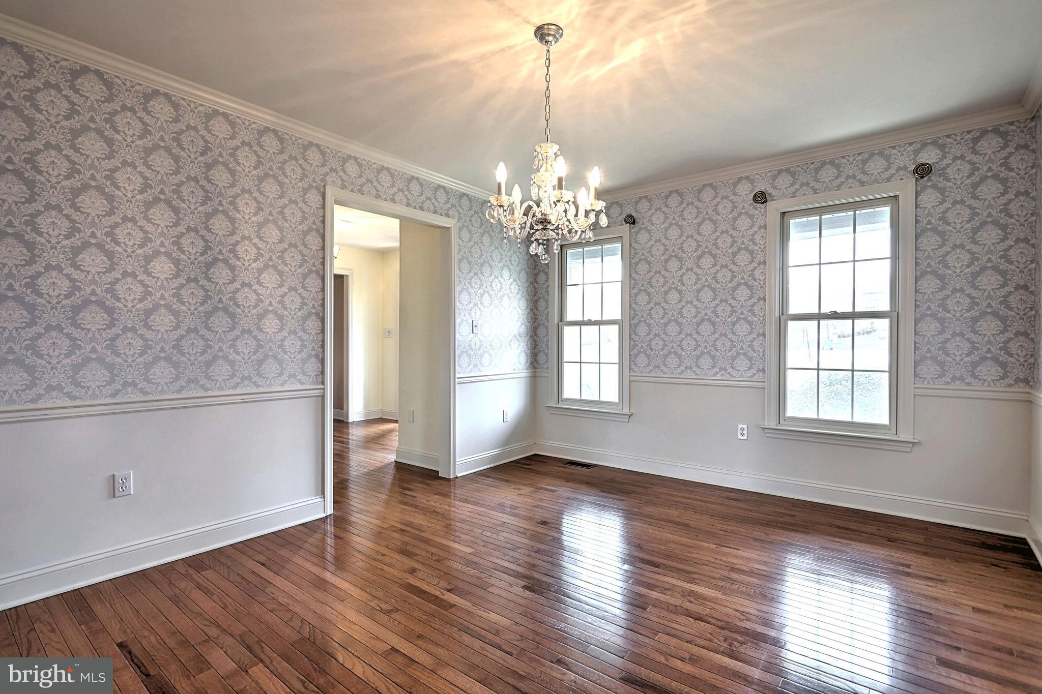 591 Campbell Road York, PA 17402 - Photo 5 of 25 Gallery Image 5