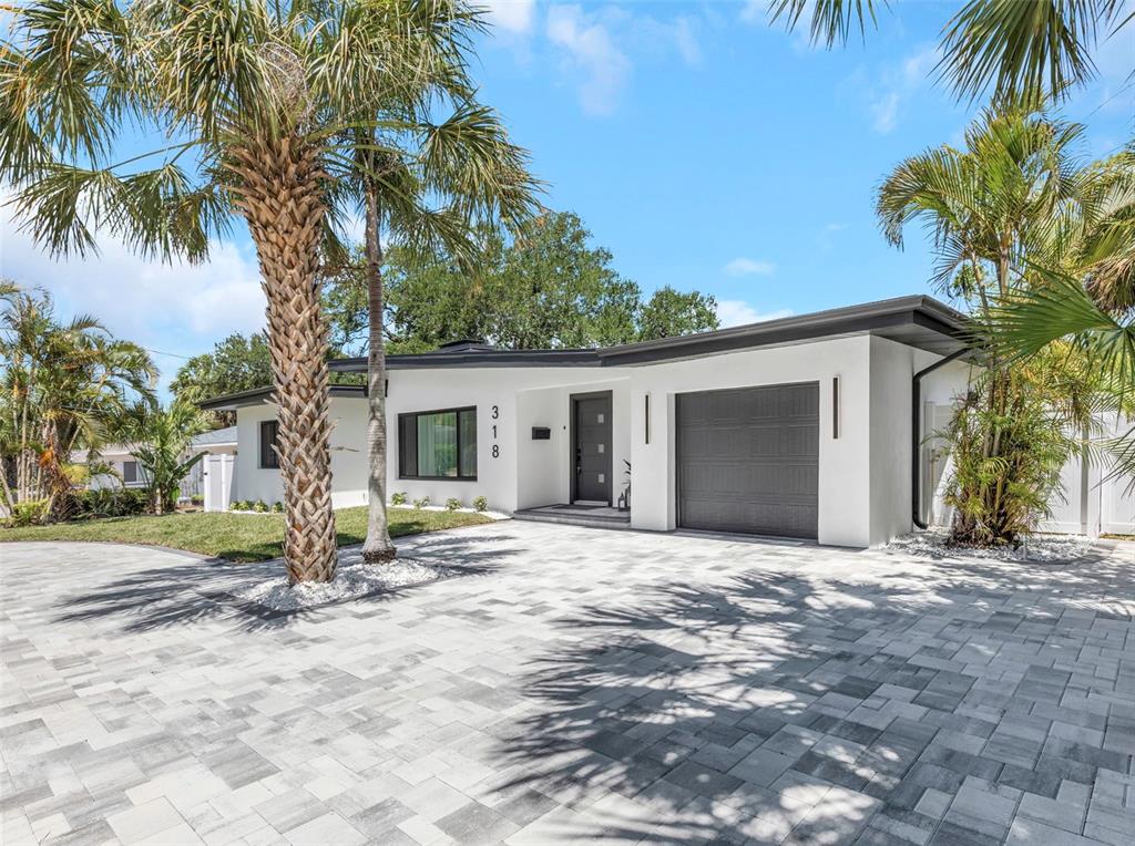 318 Mehlenbacher Road Belleair, FL 33756 - Photo 2 of 64