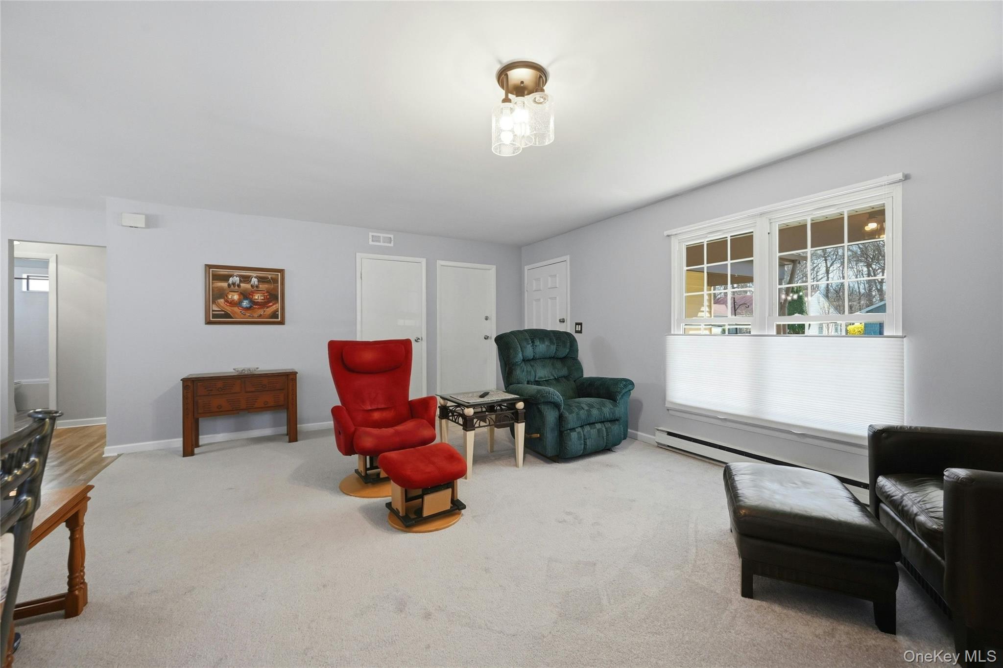 204 Belfast Lane Ridge, NY 11961 - Photo 6 of 23