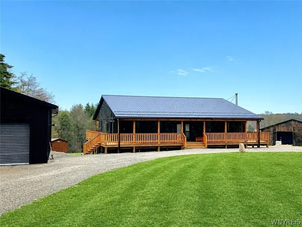 $449,000 | 6451 Java Lake Road, Arcade, NY 14009