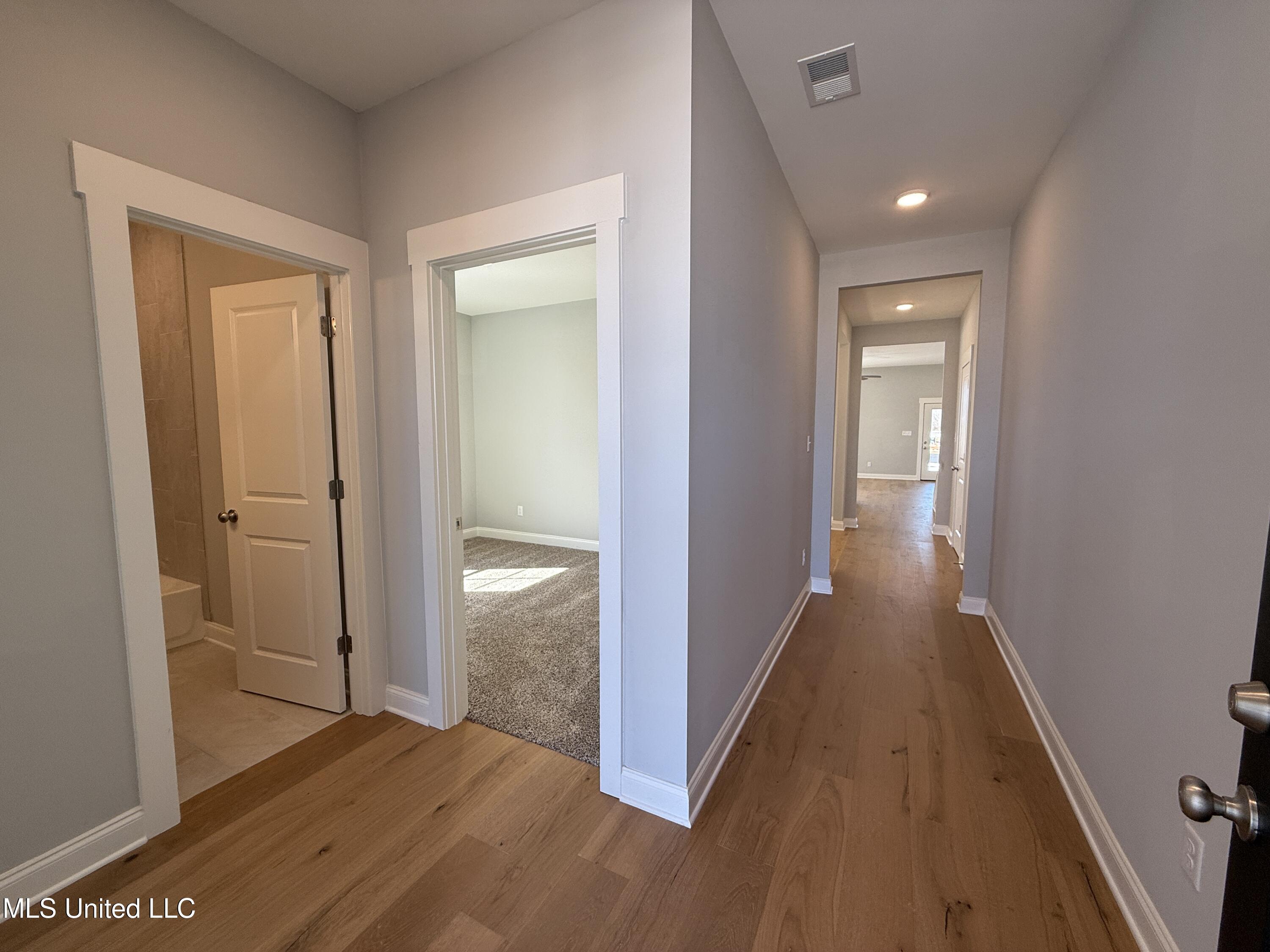 791 Quitman Court East Nesbit, MS 38651 - Photo 25 of 40 Lambert