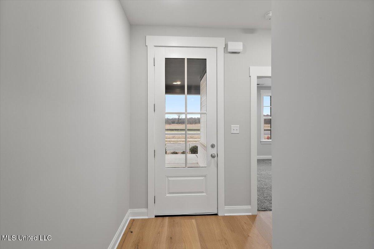 791 Quitman Court East Nesbit, MS 38651 - Photo 6 of 40 Lambert