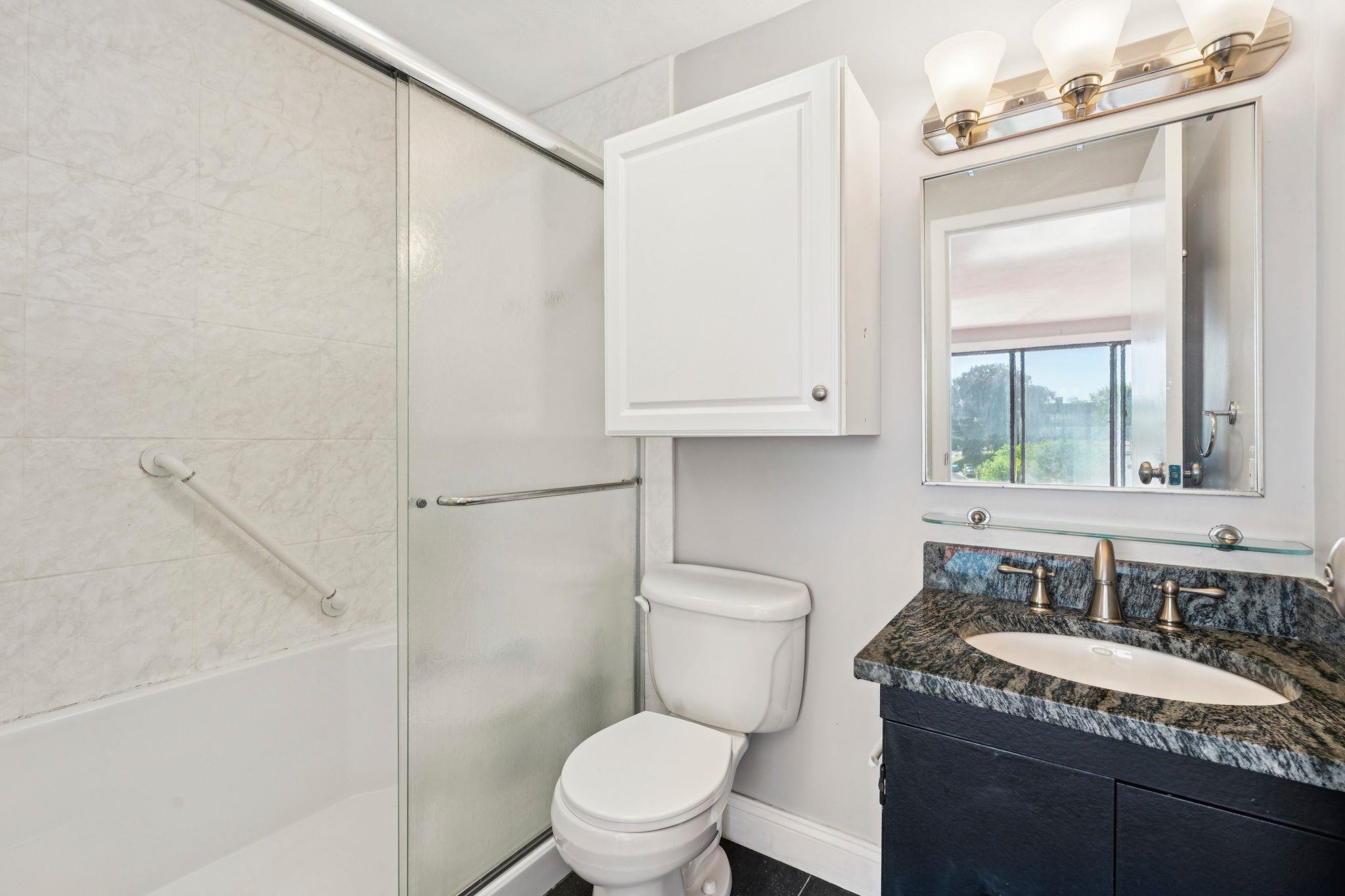 55 River Road, Unit 6A Manchester, NH 03104 - Photo 15 of 30