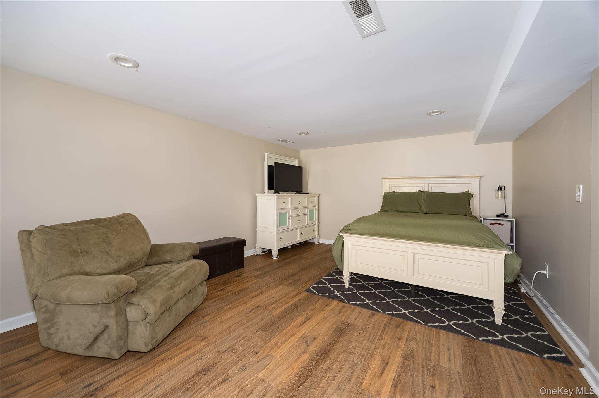 12 Hiview Road Wappingers Falls, NY 12590 - Photo 18 of 32