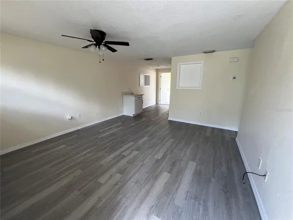 $1,500 | 275 Pineapple Street, Unit 1, Englewood, FL 34223