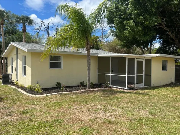 $1,500 | 275 Pineapple Street, Unit 1, Englewood, FL 34223
