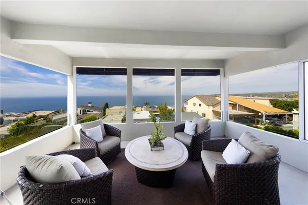 $7,500 | 1040 La Mirada Street, Laguna Beach, CA 92651