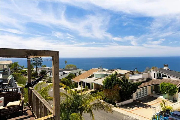 $7,500 | 1040 La Mirada Street, Laguna Beach, CA 92651