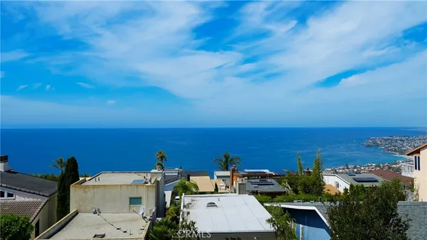 $7,500 | 1040 La Mirada Street, Laguna Beach, CA 92651