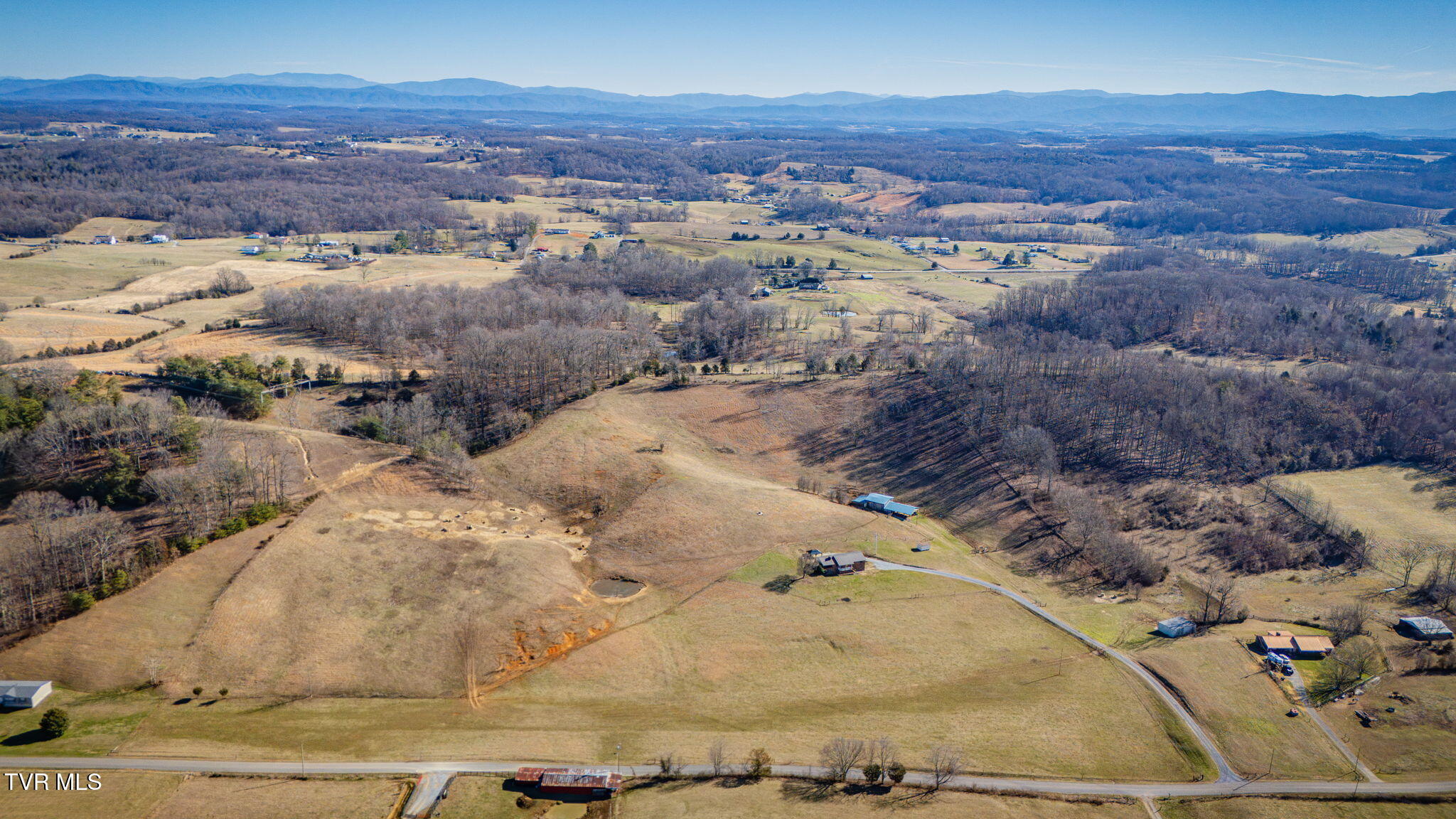 1500 Tucker Hollow Road West Fall Branch, TN 37656 - Photo 47 of 65 102