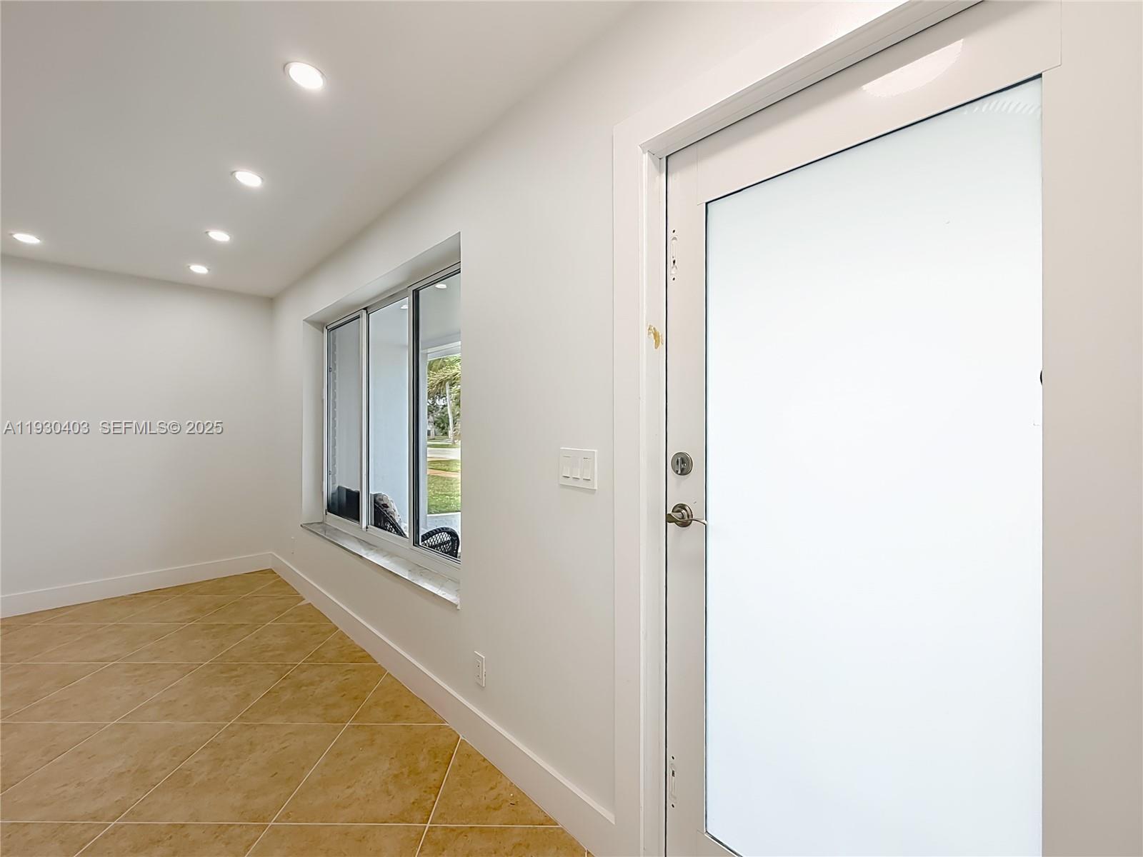 4008 Adams Street Hollywood, FL 33021 - Photo 5 of 54